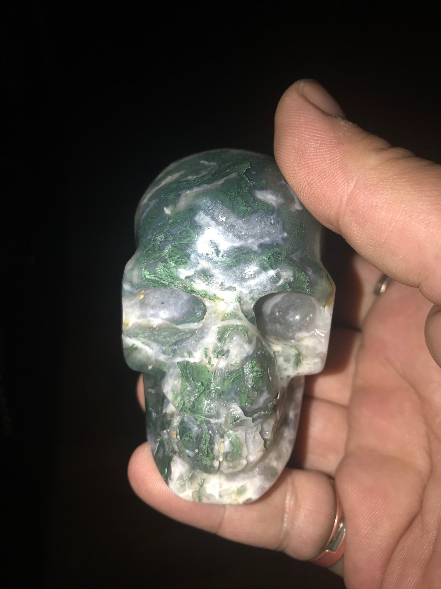 Moss agate skull
