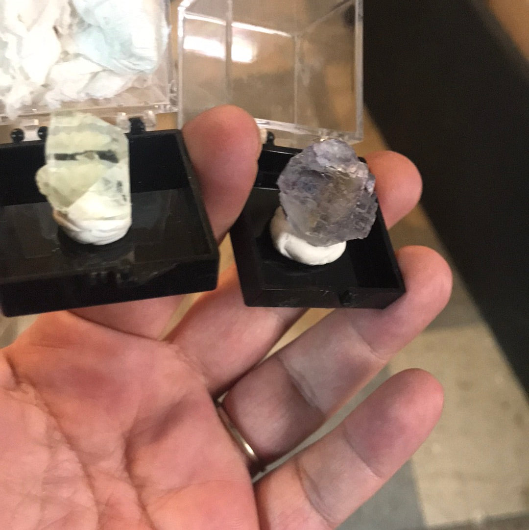 YGX purple and green fluorite jean