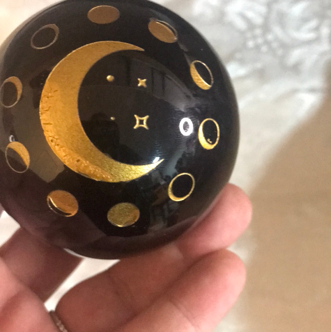 Obsidian sphere moon cycle