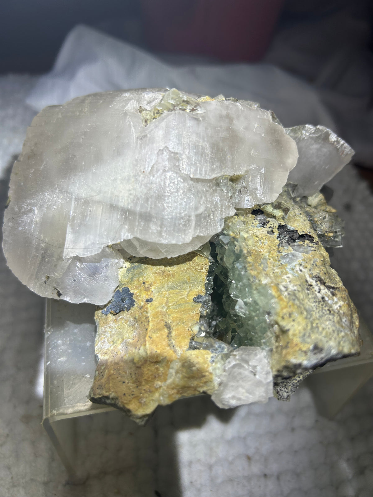 UFO Calcite