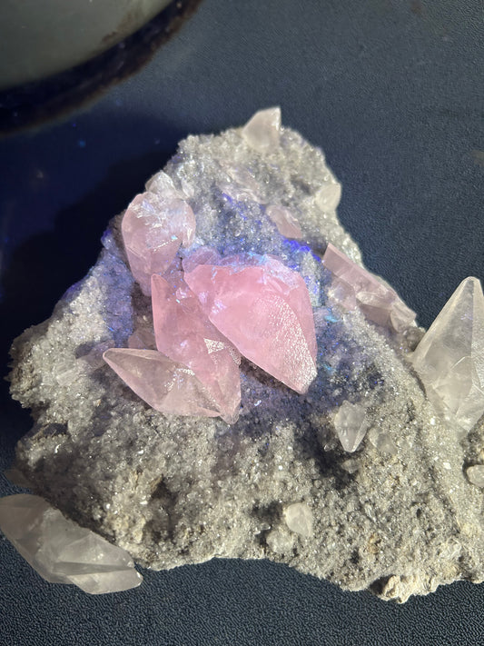 Blue Sugar Fluorite with Diamond Calcite