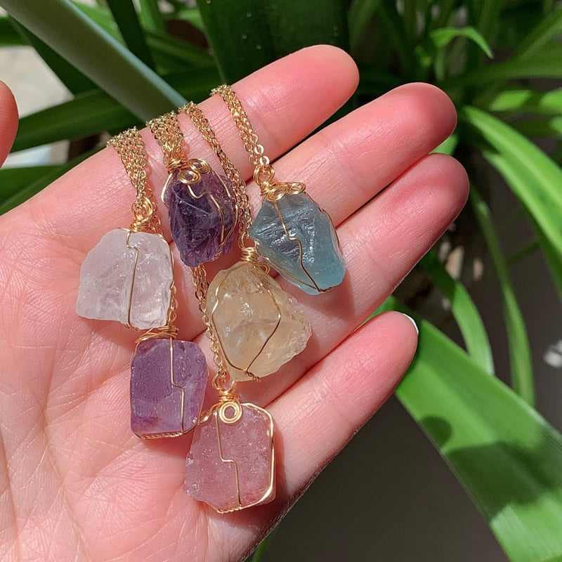 Natural Stone Pendant Necklace Small Rock Quartz Pendulum Amethysts Citrines Fluorite Pink Crystal Necklace for Women Healing