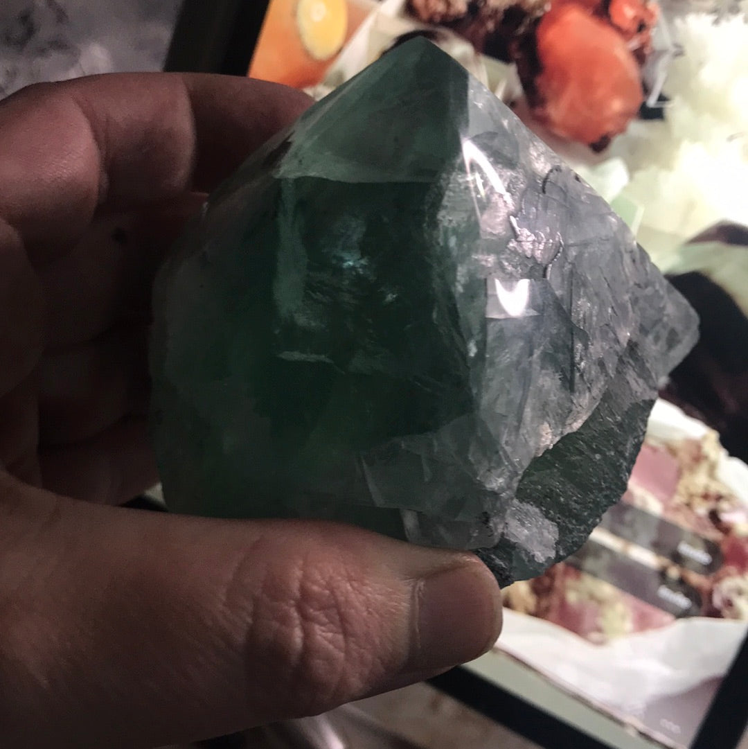 Fluorite raw point and desert rose manifest