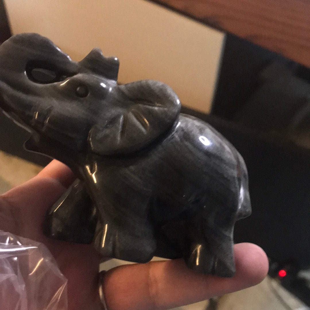 Brett silver obsidian elephant