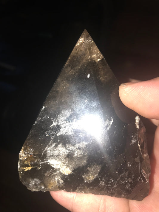 S1 Smokey Quartz Raw Point