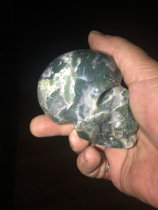 Moss agate skull