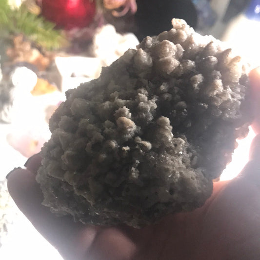 Dog Tooth Calcite Manifest